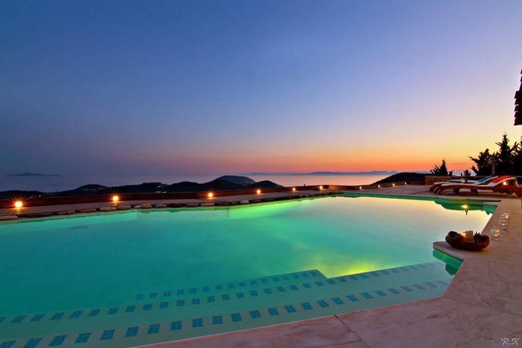 Villa Takeoff Saronida Anávyssos Eksteriør bilde